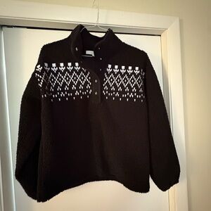 LOFT Black and White Patterned Turtleneck Sweater pre Loved
Warm wool like